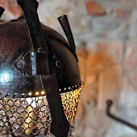 Bed & Breakfast Castello Dei Templari 4*