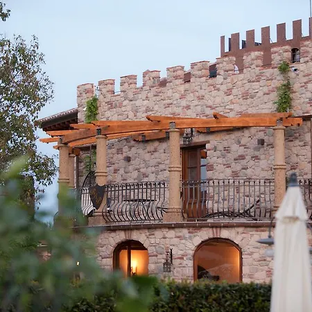 Alojamento de Acomodação e Pequeno-almoço Castello Dei Templari Lucca