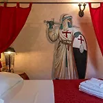Corte Dei Templari Bed & Breakfast Lucca