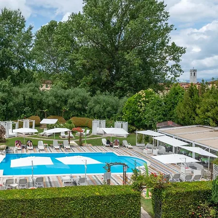 Castello Dei Templari Bed & Breakfast 4*